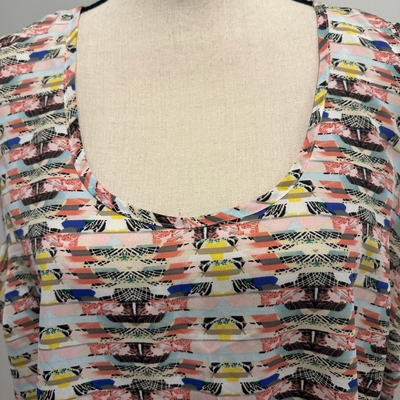 Daniel Rainn Sleeveless Blouse Top Abstract Pattern SZ 1X EUC - Picture 2 of 7